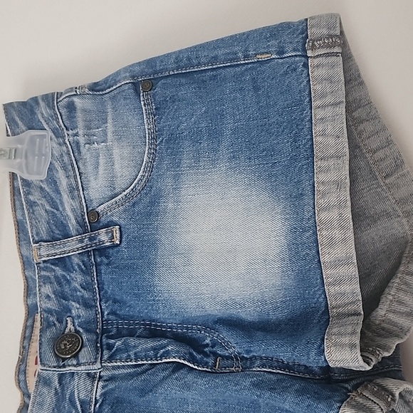 Fiorucci Vintage Blue Denim Cuffed Shorts Embroired Diamond Ring Size 28 - Picture 6 of 11